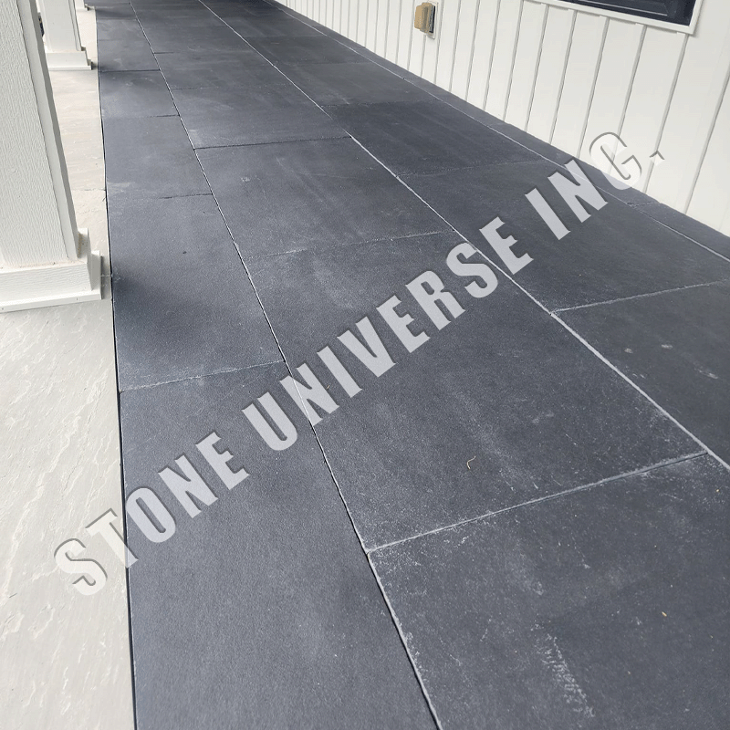 Paver Jumbo Pattern Antique Black (West)